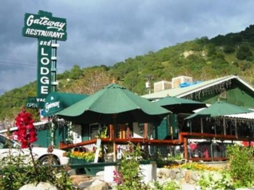 The Gateway Restaurant & Lodge Image 19